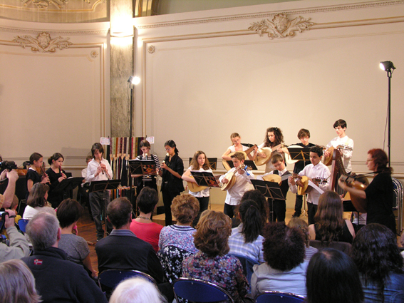 Nouvelle image9.JPG - Les jeunes élèves de Paris 9e et 14e en concert